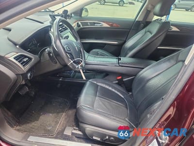 Zdjęcie 7 z 12 samochodu: 2013 LINCOLN MKZ HYBRID VIN:3LN6L2LU7DR819178 - miniatura