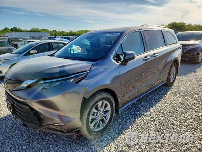 2022 TOYOTA SIENNA XLE 5TDJRKEC1NS123285 - główne zdjęcie licytacji z USA - miniatura