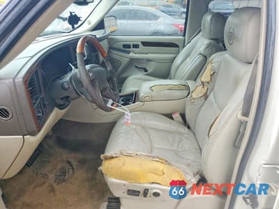 Zdjęcie 7 z 13 samochodu: 2003 CADILLAC ESCALADE LUXURY VIN:1GYEC63T03R318703 - miniatura
