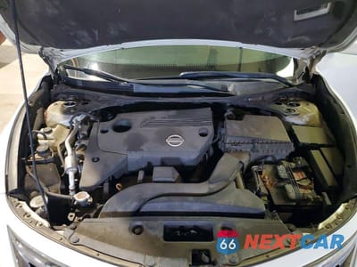 Zdjęcie 11 z 12 samochodu: 2014 NISSAN ALTIMA 2.5 S VIN:1N4AL3AP0EN210395 - miniatura
