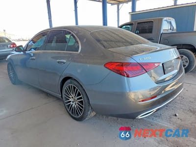 Drugie zdjęcie samochodu z przodu: 2022 MERCEDES-BENZ C 300 VIN:W1KAF4GB0NR030643 - miniatura