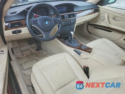 Zdjęcie 8 z 12 samochodu: 2013 BMW 328 I VIN:WBAKE3C59DE771257 - miniatura