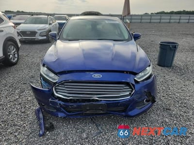 Piąte zdjęcie samochodu w środku: 2015 FORD FUSION SE VIN:3FA6P0H74FR290121 - miniatura