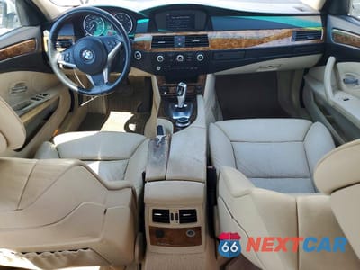Zdjęcie 8 z 12 samochodu: 2008 BMW 528 I VIN:WBANU53528C117066 - miniatura