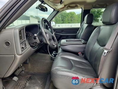 Zdjęcie 7 z 12 samochodu: 2005 CHEVROLET SILVERADO C1500 VIN:2GCEC19T251213690 - miniatura