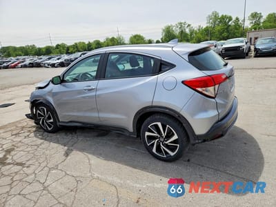 Drugie zdjęcie samochodu z przodu: 2019 HONDA HR-V SPORT VIN:3CZRU6H15KG725145 - miniatura