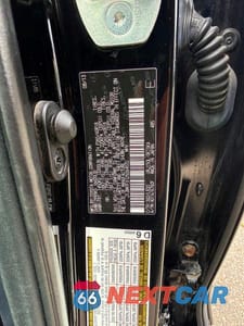 Zdjęcie 11 z 11 samochodu: 2013 LEXUS GX 460 VIN:JTJBM7FX1D5064032 - miniatura