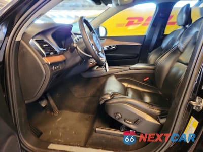 Zdjęcie 7 z 13 samochodu: 2018 VOLVO XC90 T8 VIN:YV4BR0PL1J1195372 - miniatura