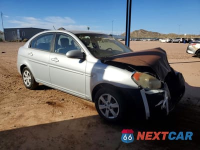 Czwarte zdjęcie samochodu z boku: 2009 HYUNDAI ACCENT GLS VIN:KMHCN46C69U334378 - miniatura