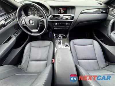 Zdjęcie 9 z 10 samochodu: 2018 BMW X4 XDRIVE28I VIN:5UXXW3C53J0T83115 - miniatura
