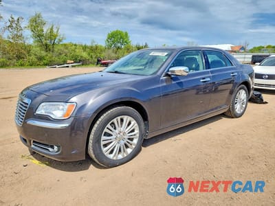 2014 CHRYSLER 300C 2C3CCAKG6EH139030 - główne zdjęcie licytacji z USA - miniatura