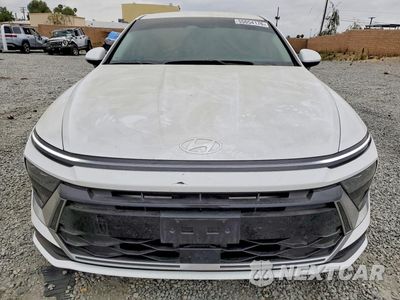 Piąte zdjęcie samochodu w środku: 2025 HYUNDAI SONATA SEL VIN:KMHL64JA8SA474099 - miniatura