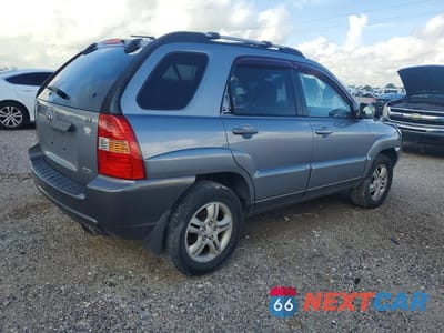 Trzecie zdjęcie samochodu z tyłu: 2005 KIA SPORTAGE LX VIN:KNDJF723357115208 - miniatura