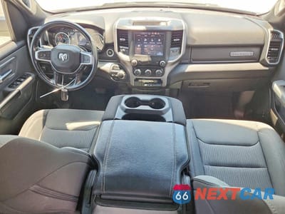 Zdjęcie 8 z 12 samochodu: 2022 RAM 1500 BIG HORN VIN:1C6RRFFG1NN460368 - miniatura
