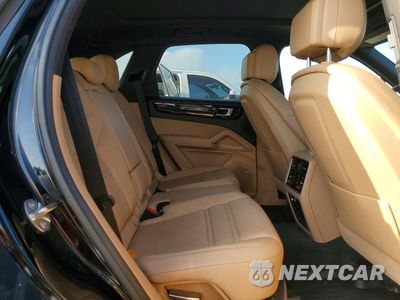 Zdjęcie 11 z 13 samochodu: 2021 PORSCHE CAYENNE S VIN:WP1AB2AY6MDA29028 - miniatura