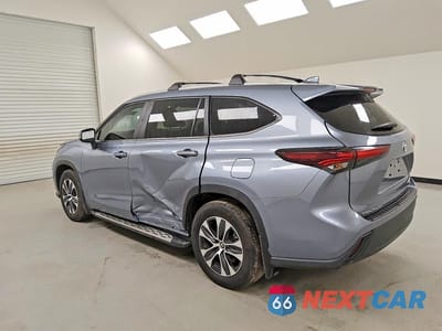 Drugie zdjęcie samochodu z przodu: 2024 TOYOTA HIGHLANDER HYBRID XLE VIN:5TDKARAH2RS530379 - miniatura