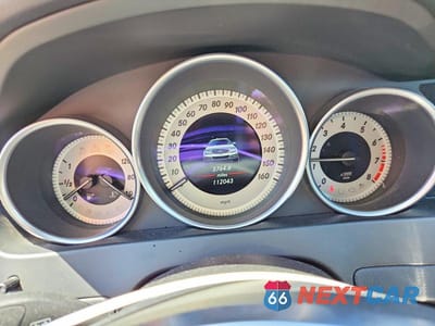 Zdjęcie 9 z 12 samochodu: 2014 MERCEDES-BENZ C 250 VIN:WDDGJ4HBXEG209078 - miniatura