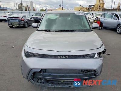 Piąte zdjęcie samochodu w środku: 2025 KIA SOUL S VIN:KNDJ23AUXS7931486 - miniatura