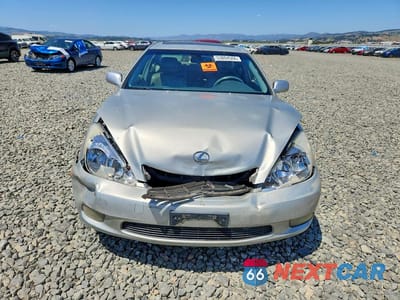 Piąte zdjęcie samochodu w środku: 2003 LEXUS ES 300 VIN:JTHBF30G836000303 - miniatura