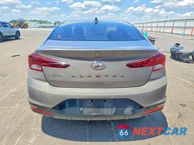 Zdjęcie 6 z 13 samochodu: 2019 HYUNDAI ELANTRA SEL VIN:5NPD84LF3KH444674 - miniatura