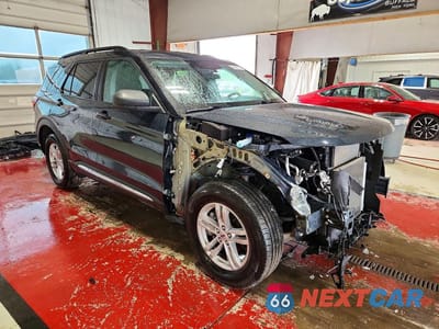 Czwarte zdjęcie samochodu z boku: 2023 FORD EXPLORER XLT VIN:1FMSK8DH1PGB42663 - miniatura