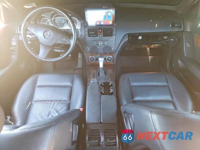Zdjęcie 8 z 12 samochodu: 2009 MERCEDES-BENZ C 300 4MATIC VIN:WDDGF81X99R061501 - miniatura