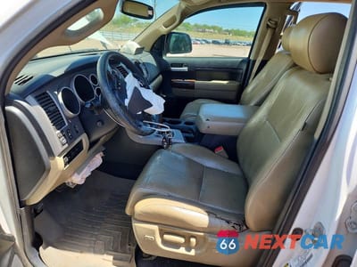 Zdjęcie 7 z 12 samochodu: 2012 TOYOTA TUNDRA DOUBLE CAB LIMITED VIN:5TFBY5F1XCX253613 - miniatura