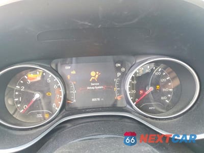 Zdjęcie 9 z 13 samochodu: 2020 JEEP COMPASS VIN:3C4NJDCB4LT240294 - miniatura