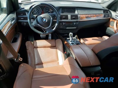 Zdjęcie 8 z 13 samochodu: 2013 BMW X5 XDRIVE35I VIN:5UXZV4C53D0E03002 - miniatura