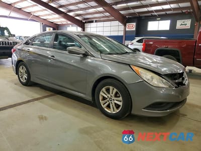 Czwarte zdjęcie samochodu z boku: 2014 HYUNDAI SONATA GLS VIN:5NPEB4AC8EH933011 - miniatura