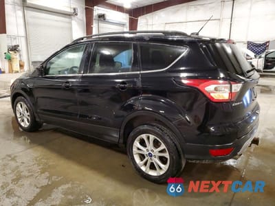 Drugie zdjęcie samochodu z przodu: 2017 FORD ESCAPE SE VIN:1FMCU9G9XHUC26105 - miniatura