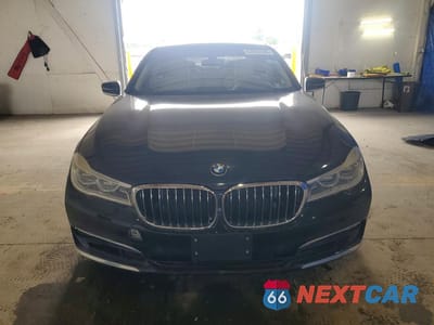 Piąte zdjęcie samochodu w środku: 2016 BMW 750 I VIN:WBA7F0C50GGL99687 - miniatura