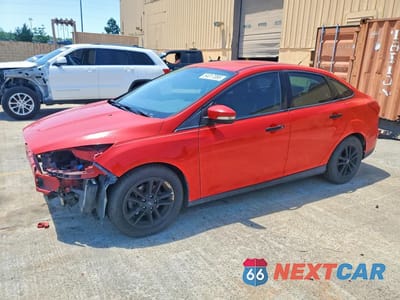 2016 FORD FOCUS SE 1FADP3F28GL393459 - główne zdjęcie licytacji z USA - miniatura