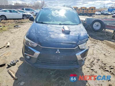 Piąte zdjęcie samochodu w środku: 2017 MITSUBISHI RVR SE LIMITED VIN:JA4AJ4AW9HZ607771 - miniatura