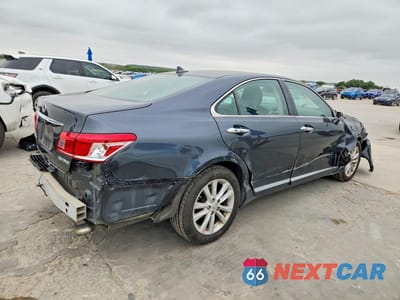 Trzecie zdjęcie samochodu z tyłu: 2010 LEXUS ES 350 VIN:JTHBK1EG5A2406813 - miniatura