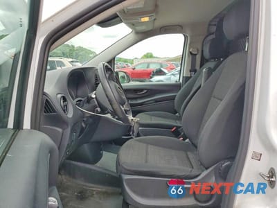 Zdjęcie 7 z 13 samochodu: 2020 MERCEDES BENZ METRIS VIN:W1YV0BEY4L3739385 - miniatura