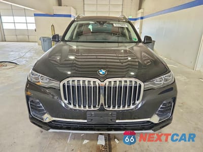 Piąte zdjęcie samochodu w środku: 2022 BMW X7 XDRIVE40I VIN:5UXCW2C03N9M42789 - miniatura
