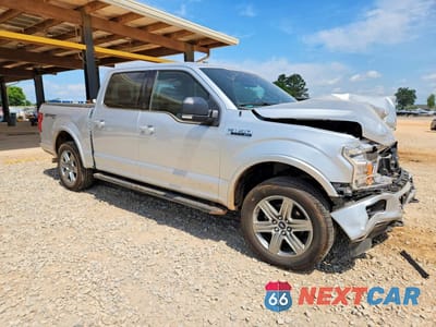 Czwarte zdjęcie samochodu z boku: 2018 FORD F150 SUPERCREW VIN:1FTEW1EP5JFC12410 - miniatura