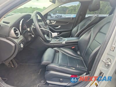 Zdjęcie 7 z 12 samochodu: 2017 MERCEDES-BENZ C 300 VIN:55SWF4JB8HU188603 - miniatura