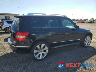 Trzecie zdjęcie samochodu z tyłu: 2011 MERCEDES-BENZ GLK 350 VIN:WDCGG5GB8BF553942 - miniatura