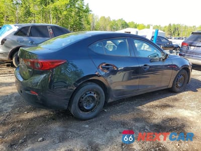 Trzecie zdjęcie samochodu z tyłu: 2016 MAZDA 3 SPORT VIN:JM1BM1U72G1335808 - miniatura