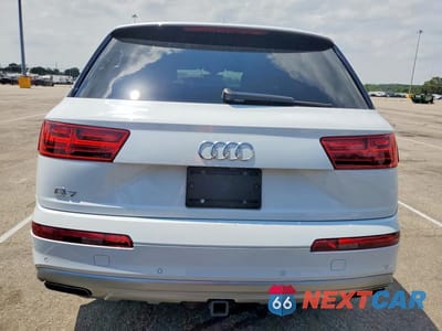 Zdjęcie 6 z 13 samochodu: 2019 AUDI Q7 PREMIUM PLUS VIN:WA1LAAF70KD023577 - miniatura