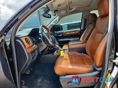 Zdjęcie 7 z 12 samochodu: 2014 TOYOTA TUNDRA 1794 EDITION VIN:5TFGY5F12EX167673 - miniatura