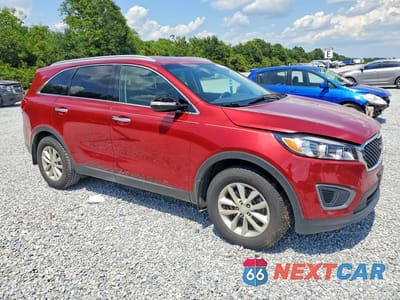Czwarte zdjęcie samochodu z boku: 2016 KIA SORENTO LX VIN:5XYPG4A31GG144512 - miniatura