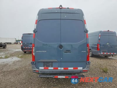 Zdjęcie 6 z 13 samochodu: 2019 MERCEDES-BENZ SPRINTER 2500 VIN:WD4PF1CD0KP142074 - miniatura