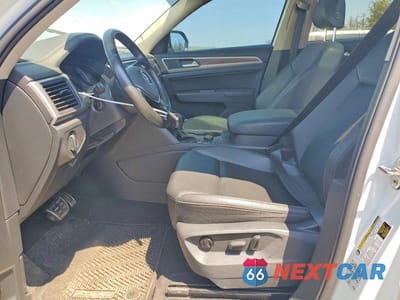 Zdjęcie 7 z 14 samochodu: 2020 VOLKSWAGEN ATLAS SE VIN:1V2LR2CAXLC505581 - miniatura