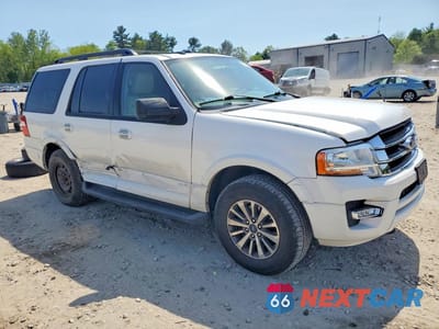 Czwarte zdjęcie samochodu z boku: 2017 FORD EXPEDITION XLT VIN:1FMJU1JT8HEA78981 - miniatura