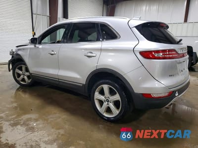 Drugie zdjęcie samochodu z przodu: 2017 LINCOLN MKC PREMIERE VIN:5LMCJ1C9XHUL13211 - miniatura