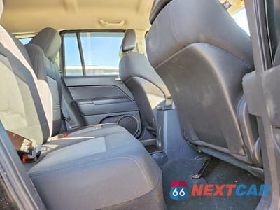 Zdjęcie 11 z 14 samochodu: 2009 JEEP COMPASS SPORT VIN:1J4FF47B59D105849 - miniatura