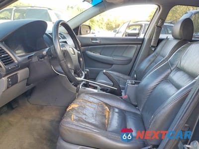 Zdjęcie 7 z 12 samochodu: 2005 HONDA ACCORD EX VIN:1HGCM56805A114367 - miniatura